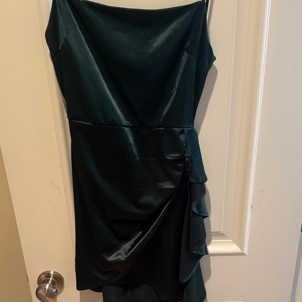 Elegant Dark Green Mini Dress